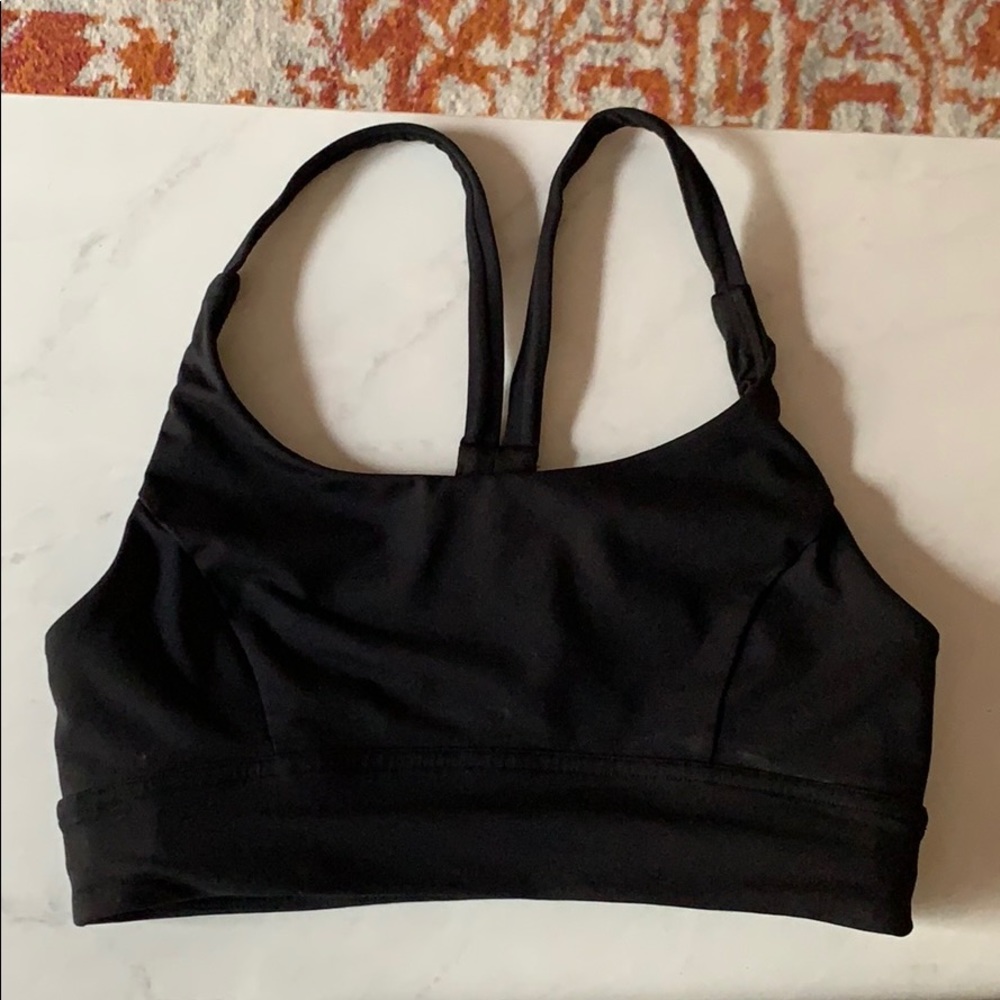 Lululemon black sports bra size 6